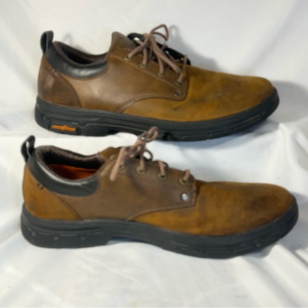 Skechers Goodyear relax fit Men's Brown Leather Shoes size‎ 13